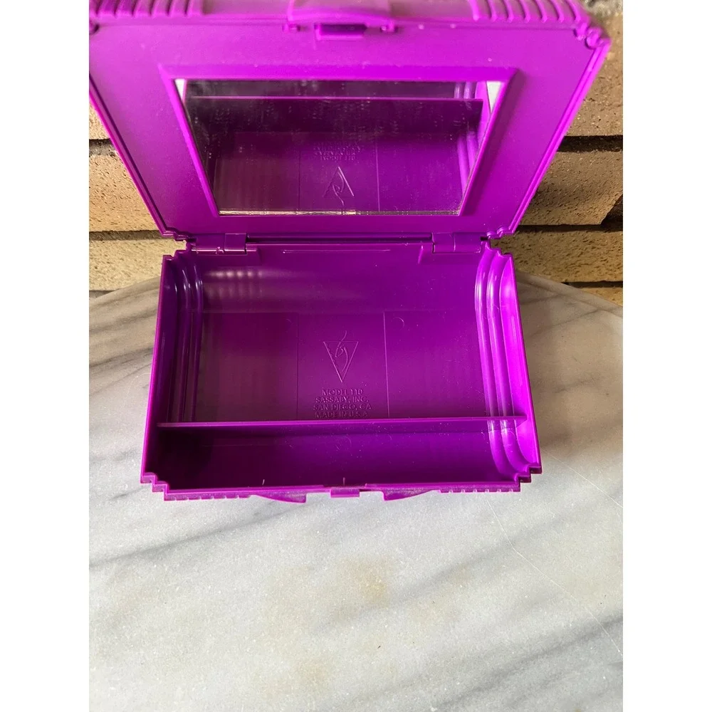 VTG 90s Sassaby‎ Model 110 Purple Compact Case Mirror Makeup Organizer USA